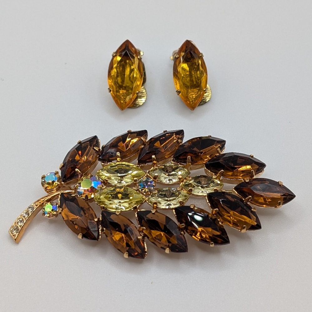 Vintage Rhinestone Brooch & Earrings Set – Sold to me as Juliana